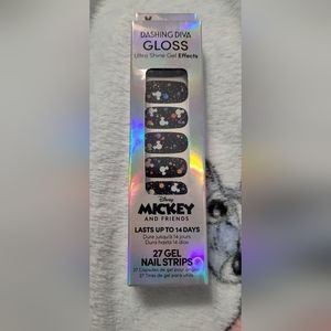 Mickey gel nail strips